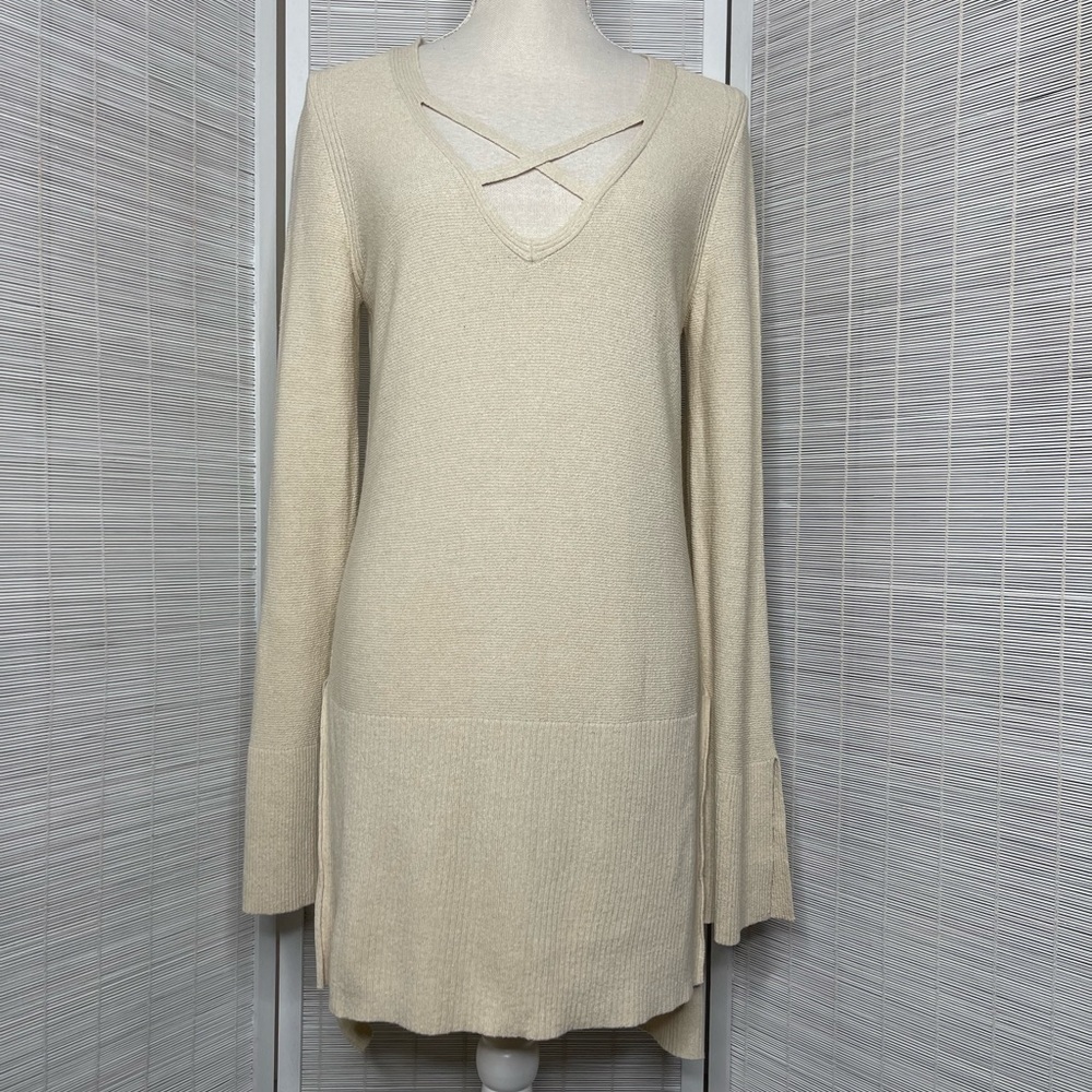 Free People Criss Cross Tunic Sweater Cream V-Neck Slit Detail Size M